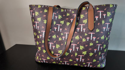 Everywhere Bag - Mighty Mushrooms